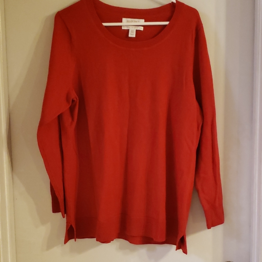 Merino wool red sweater